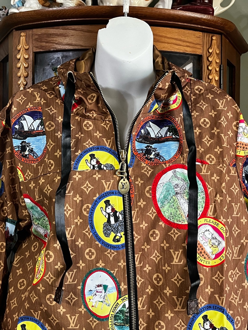 Louis. Vuitton. Coddington Cat Stamp Lightweight Hooded Windbreaker Jacket NWT - Picture 3 of 14